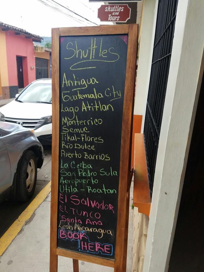 Berakah B&B- Central Park Copán 외부 사진